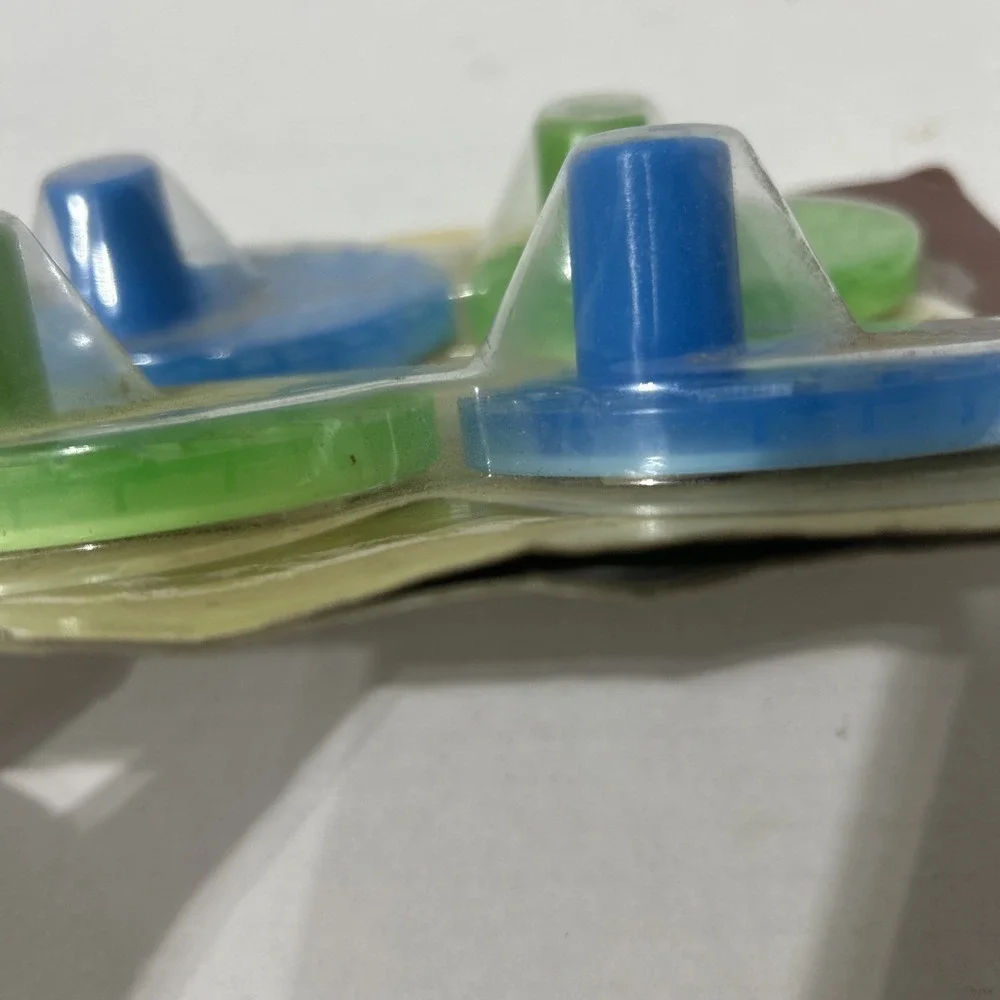 4 Pc Self Adhesive Hooks Vintage Green Blue Cracked Glass Style Geometric